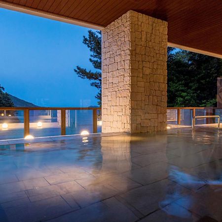 Hotel Ooedo Onsen Monogatari Premium Toba Saichoraku Exterior foto