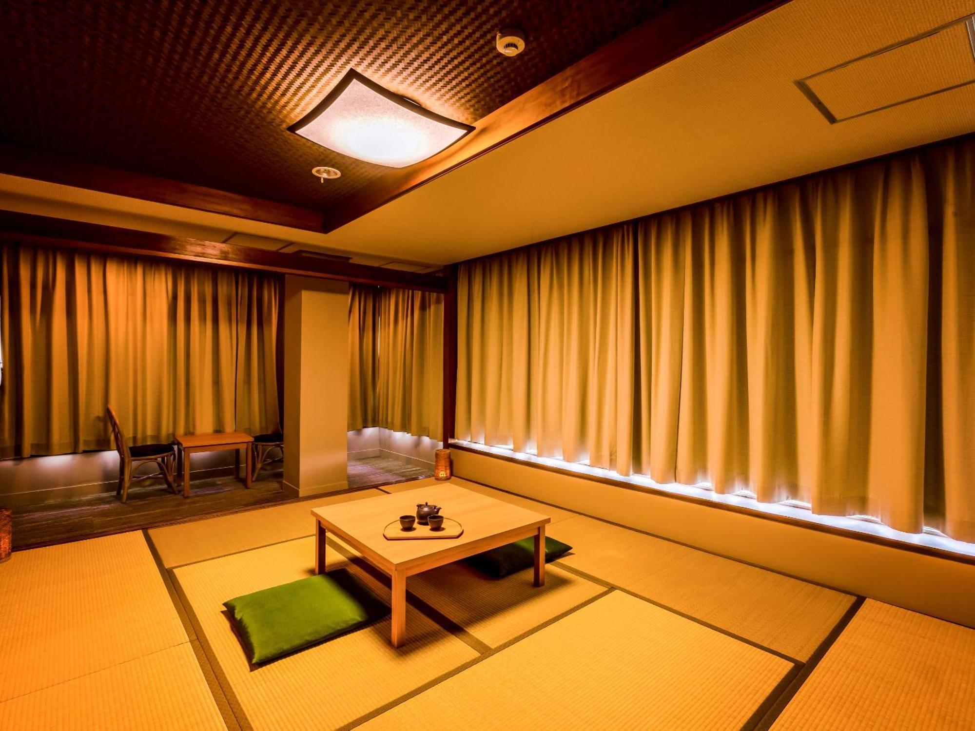 Hotel Ooedo Onsen Monogatari Premium Toba Saichoraku Exterior foto